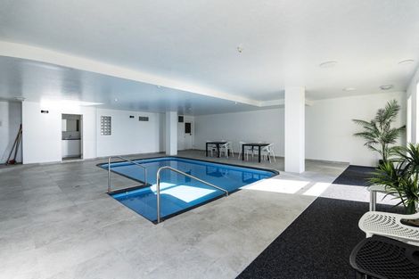Photo of property in 5/120 Saint Aubyn Street, New Plymouth, 4310
