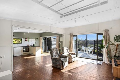 Photo of property in 236 Alma Road, Westport, 7892