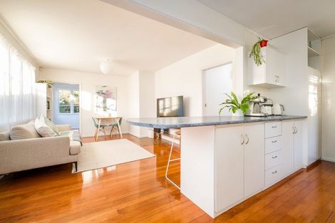 Photo of property in 7 Braemar Place, Avonside, Christchurch, 8061