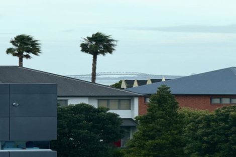 Photo of property in Bella Vista, 2d/84 Gunner Drive, Te Atatu Peninsula, Auckland, 0610