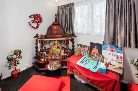 Photo of property in 6 Tree Top Lane, Paparangi, Wellington, 6037