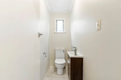 Photo of property in 6 Orion Place, Hillcrest, Auckland, 0627