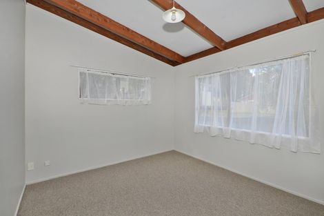 Photo of property in 14 Logan Place, Te Kamo, Whangarei, 0112