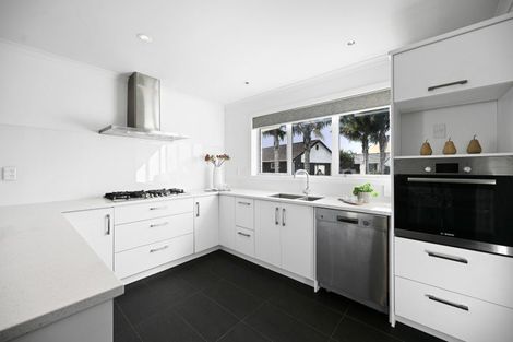 Photo of property in 17 Michael Terrence Place, Flagstaff, Hamilton, 3210