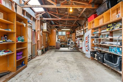 Photo of property in 21 Peel Street, Lawrence, 9532