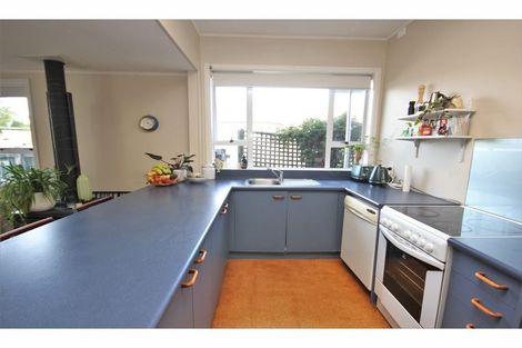 Photo of property in 7 Clouston Street, Saint Martins, Christchurch, 8022