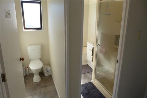 Photo of property in 1/130 Colwill Road, Massey, Auckland, 0614