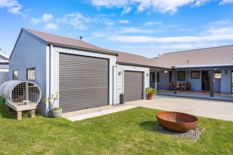 Photo of property in 204 Martyn Road, Whangamata, 3620