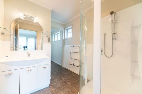 Photo of property in 140 Awamoa Road, Holmes Hill, Oamaru, 9492