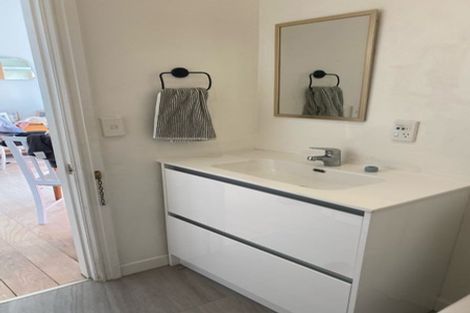 Photo of property in 201 The Terrace, Wellington Central, Wellington, 6011