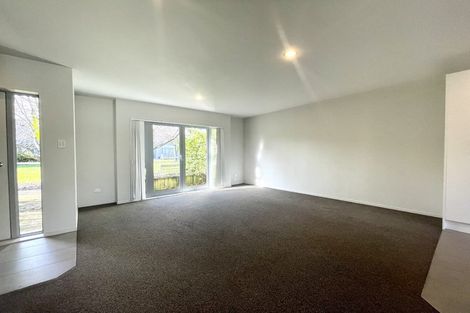 Photo of property in 60 Kuaka Drive, Takanini, 2112