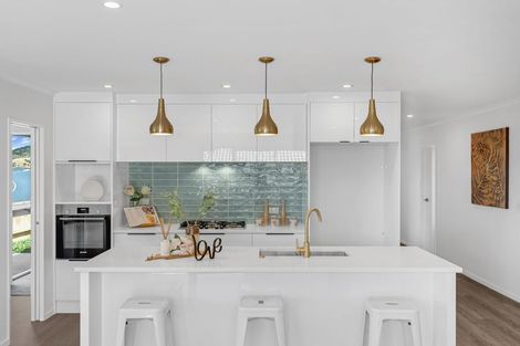 Photo of property in 2 Dolcetto Place, Pokeno, 2402