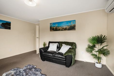 Photo of property in 5 Kowhai Street, Naenae, Lower Hutt, 5011