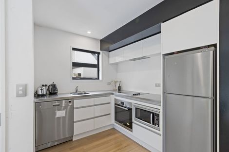 Photo of property in 32 Eversleigh Street, St Albans, Christchurch, 8014