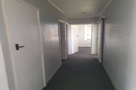 Photo of property in 44 Landon Avenue, Mangere East, Auckland, 2024