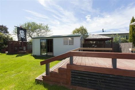 Photo of property in 67 Ngaio Road, Waikanae, 5036