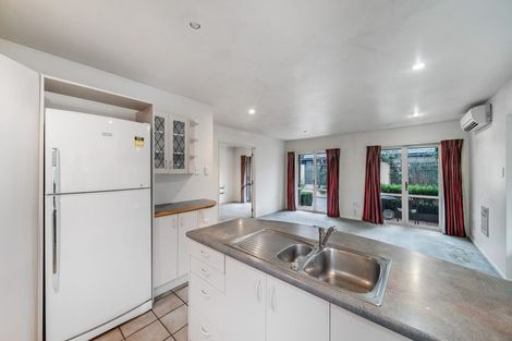 Photo of property in 48b Steadman Road, Broomfield, Christchurch, 8042