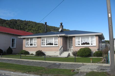 Photo of property in 13 Cardwell Street, Cobden, Greymouth, 7802