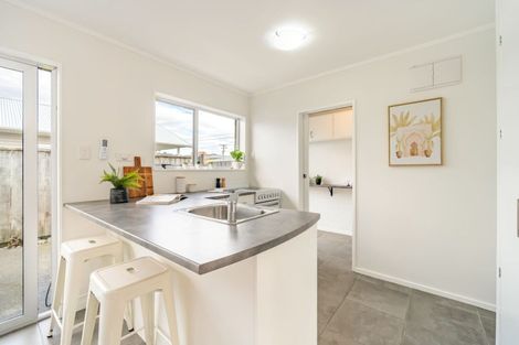 Photo of property in 11f5- John Street, Trentham, Upper Hutt, 5018