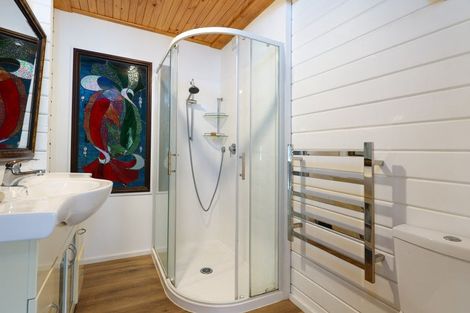 Photo of property in 90 Point Road, Monaco, Nelson, 7011