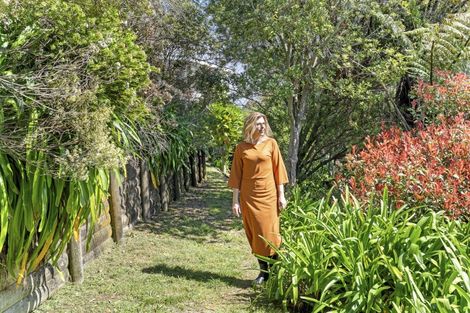 Photo of property in 9 Chatswood Grove, Fitzroy, New Plymouth, 4312