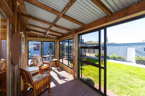 Photo of property in 422 Hemi Street, Raureka, Hastings, 4120