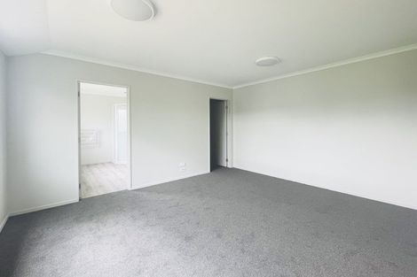 Photo of property in 6d Melleray Place, Randwick Park, Auckland, 2105