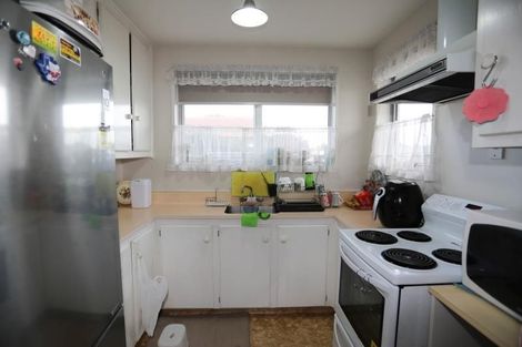 Photo of property in 2/30 Trevor Street, Hornby, Christchurch, 8042