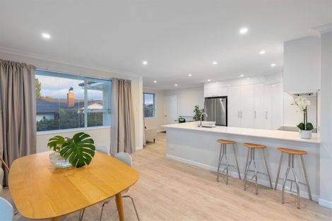 Photo of property in 29 Hillcrest Place, Avonhead, Christchurch, 8042