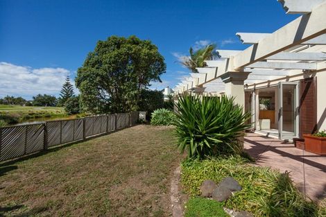 Photo of property in 58 Santa Barbara Drive, Papamoa Beach, Papamoa, 3118