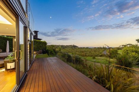 Photo of property in 41 Bounty Road, Long Bay, Auckland, 0630