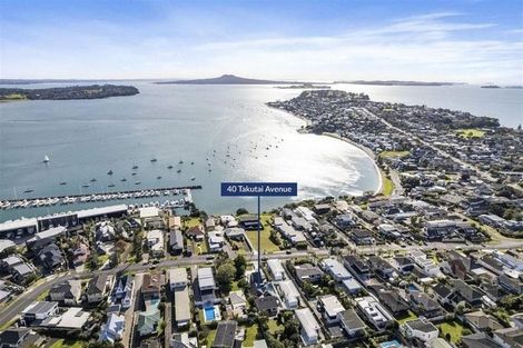 Photo of property in 40 Takutai Avenue, Bucklands Beach, Auckland, 2012