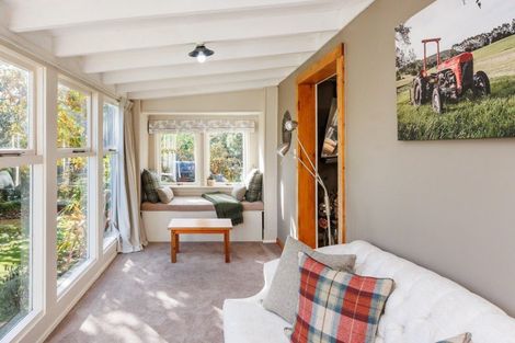 Photo of property in 6 Edwards Street, Kimbolton, Feilding, 4777
