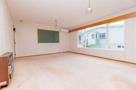 Photo of property in 15 Cortina Avenue, Johnsonville, Wellington, 6037