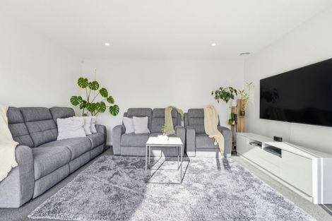 Photo of property in 71 Freedom Drive, Kelvin Grove, Palmerston North, 4414