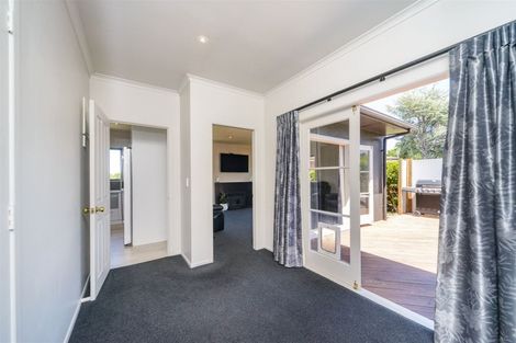 Photo of property in 25 Haggitt Street, Feilding, 4702
