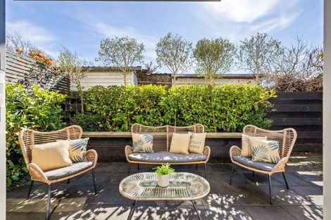 Photo of property in 78a Holly Road, Saint Albans, Christchurch, 8014