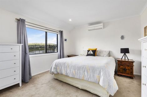Photo of property in 93 Te Puia Drive, Aotea, Porirua, 5024