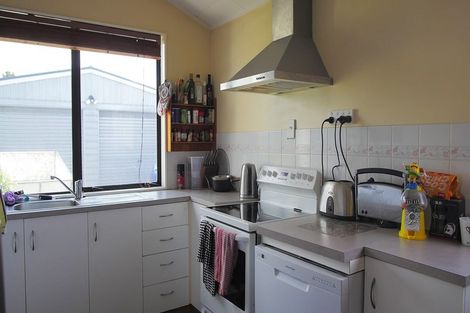 Photo of property in 29 Mercury Street, Milson, Palmerston North, 4414