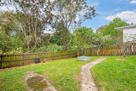 Photo of property in 24 Scarlock Avenue, Browns Bay, Auckland, 0630