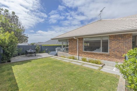 Photo of property in 26 Nanleen Rise, Manurewa, Auckland, 2105