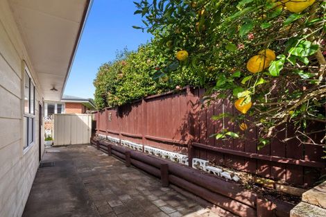 Photo of property in 18 Esk Street, Parkvale, Tauranga, 3112