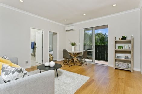 Photo of property in 19 Lynden Avenue, Hillcrest, Auckland, 0627