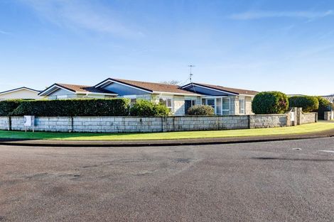 Photo of property in 33 Murdoch Street, Hawera, 4610