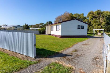 Photo of property in 16 Burgoyne Street, Woodville, 4920