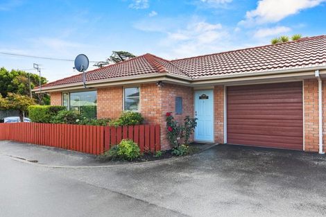 Photo of property in 1/19 Collingwood Street, New Brighton, Christchurch, 8061