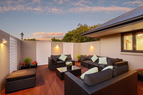 Photo of property in 2 Parkview Lane, Prebbleton, 7604