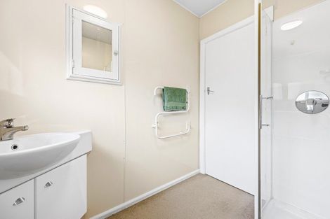 Photo of property in 5 Chislehurst Place, Bryndwr, Christchurch, 8052