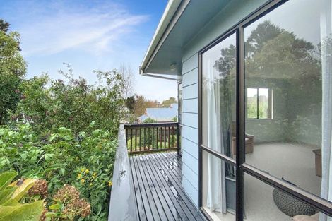 Photo of property in 16 Seabrook Avenue, New Lynn, Auckland, 0600