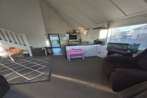 Photo of property in 9/58 Manuroa Road, Takanini, 2112